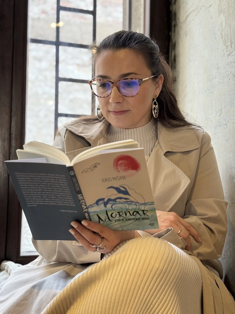 Marija Nikolić, diplomirani japanolog