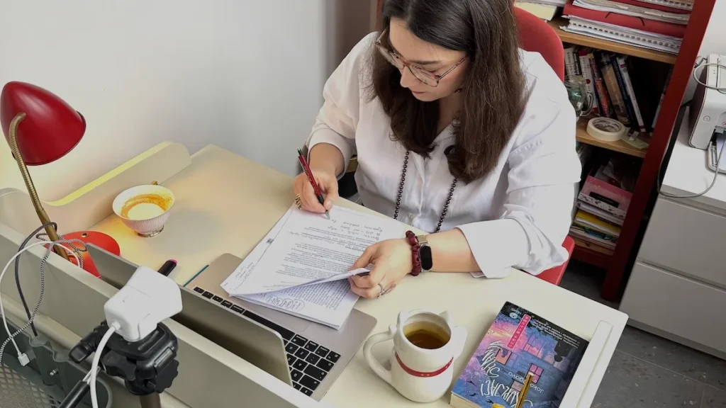 Joko Ogava - Analiza dela Skupljači sećanja - Japanski književni razgovori